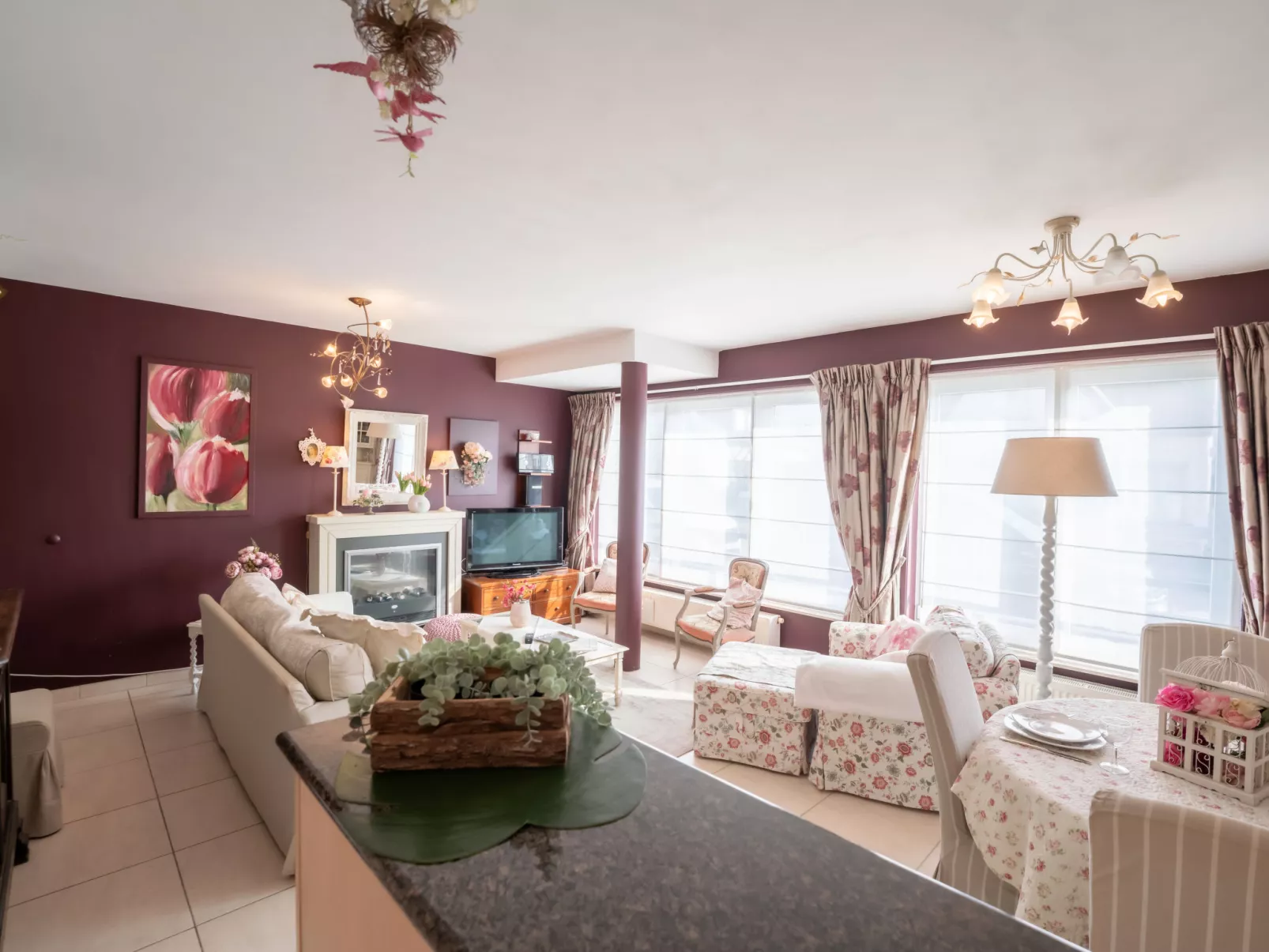 De tulp - romantic ground floor app-Binnen