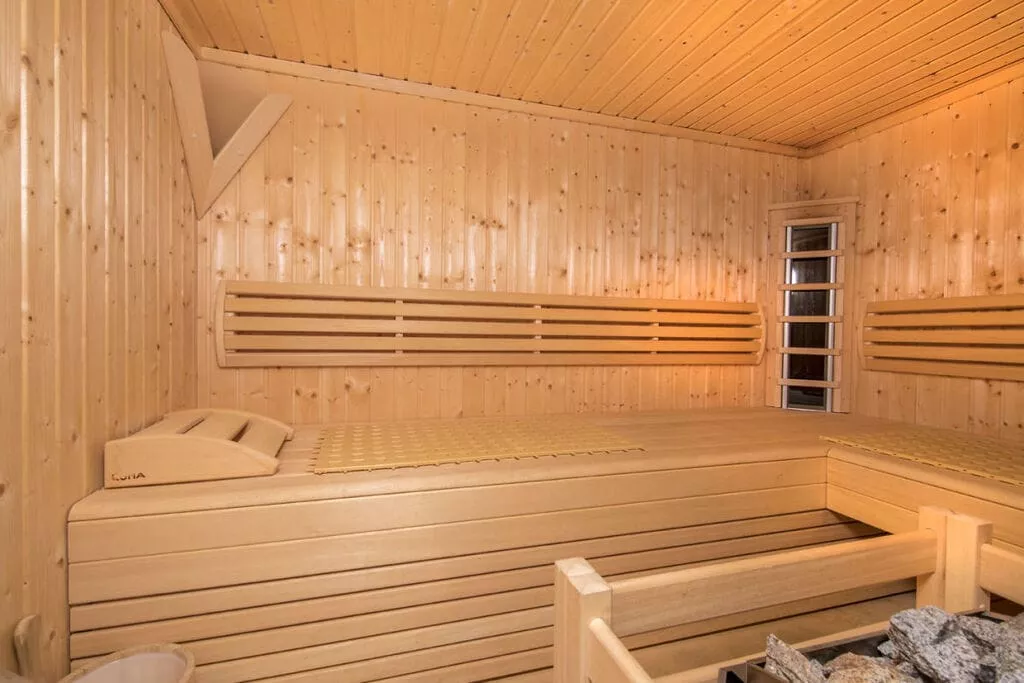 248162-Sauna