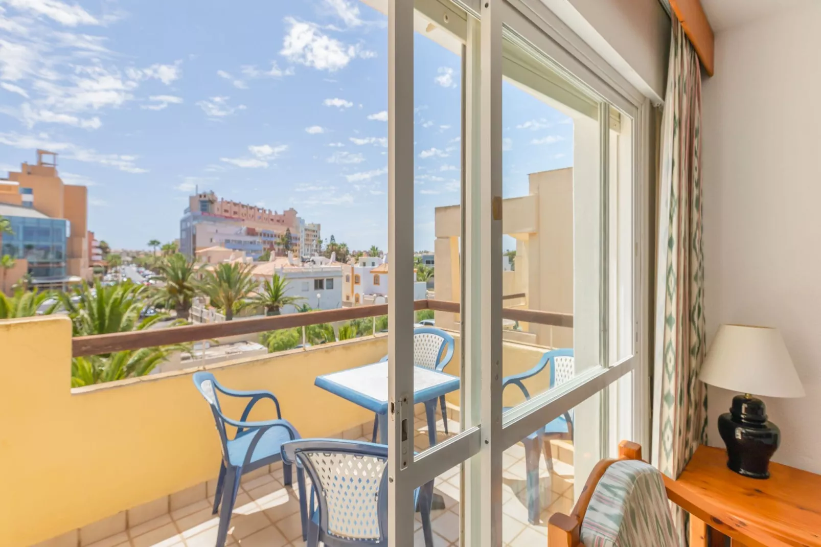 Macael Bajo 201-Terrasbalkon