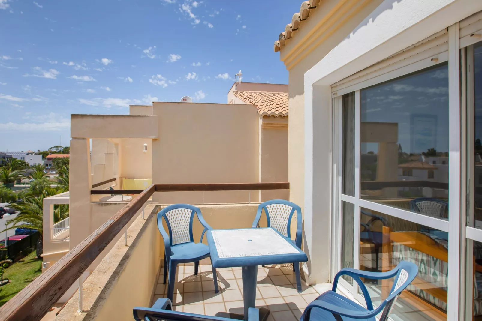 Macael Bajo 201-Terrasbalkon