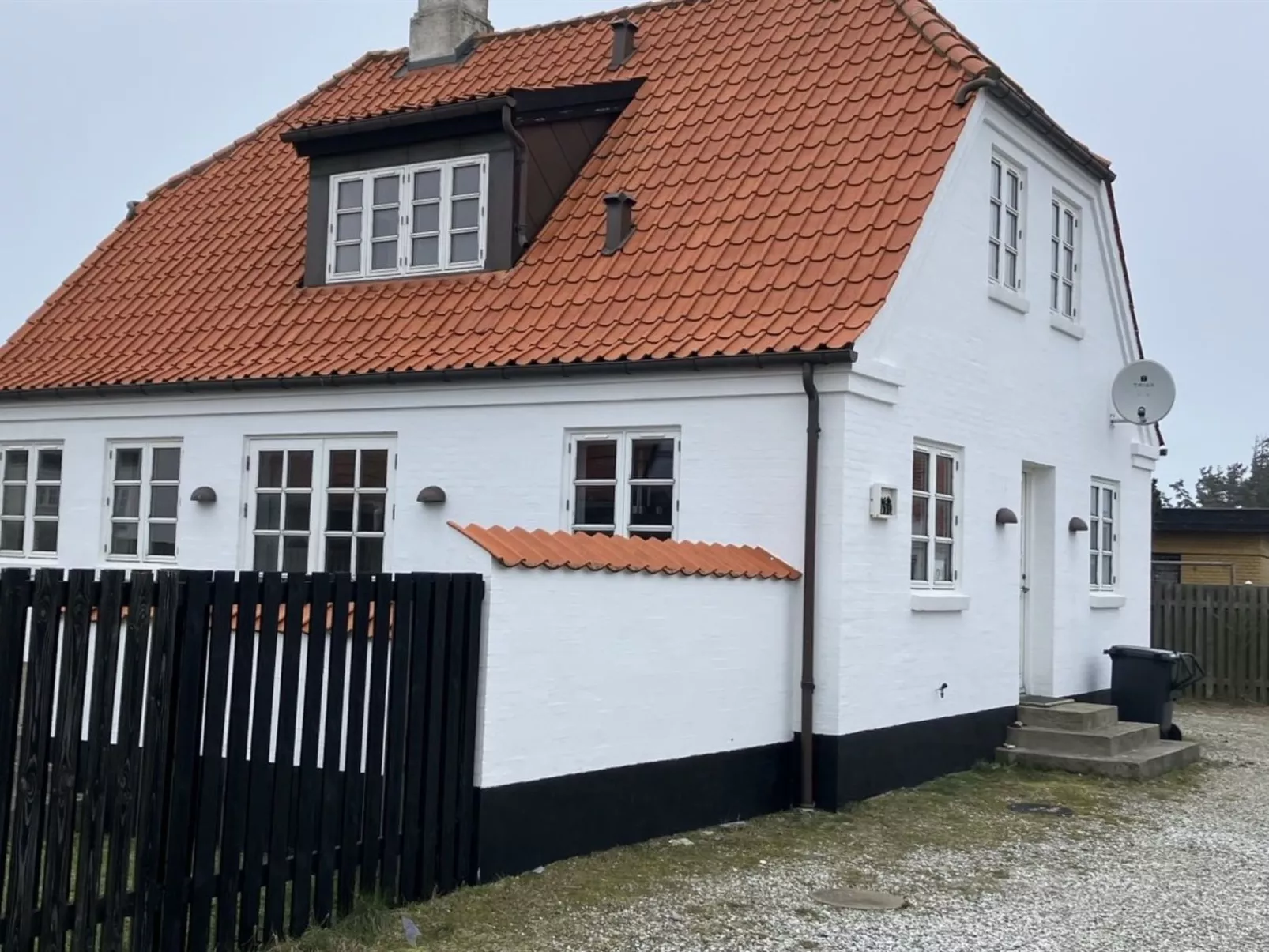 "Birtir" - 200m from the sea-Buiten