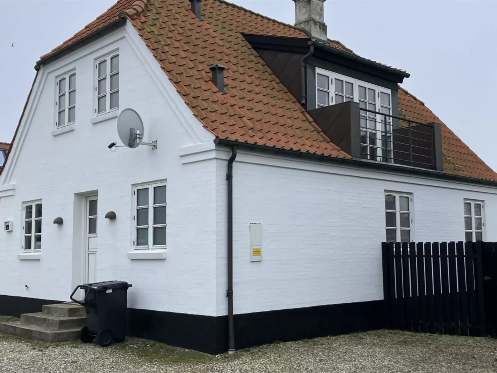 "Birtir" - 200m from the sea-Buiten