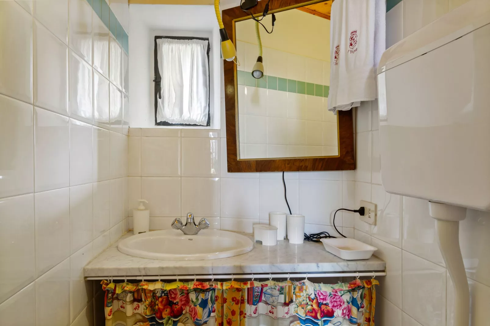 Prachtige villa in Toscane met een adembenemend uitzicht-Badkamer