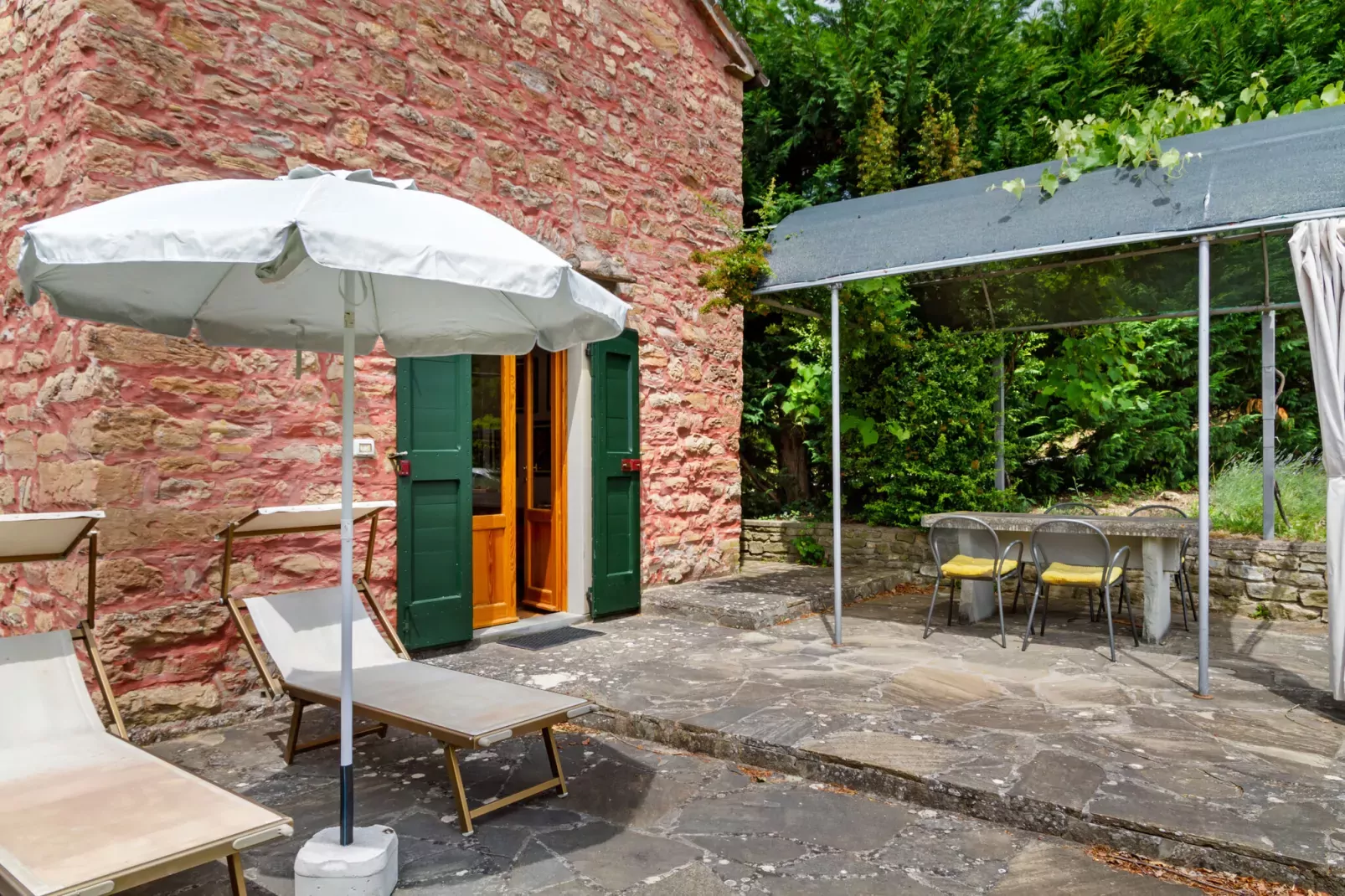 Prachtige villa in Toscane met een adembenemend uitzicht-Terrasbalkon