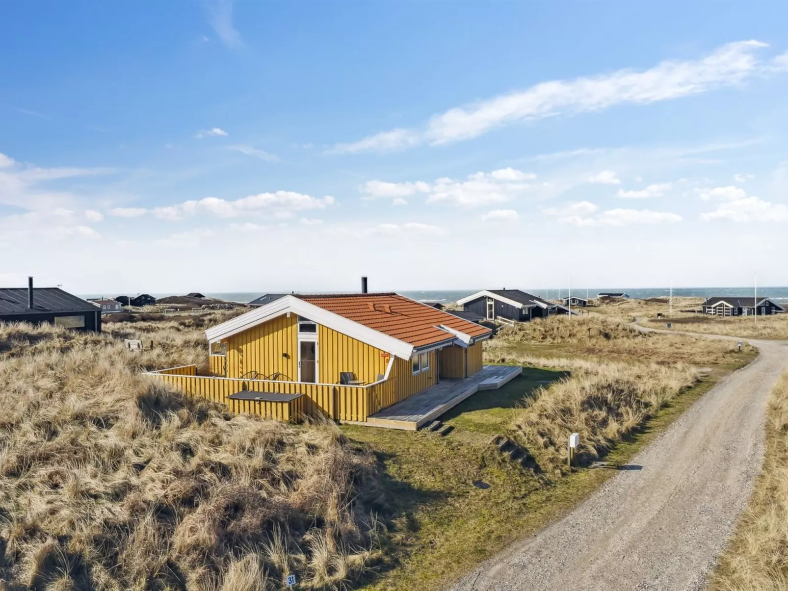 "Bjarni" - 239m from the sea-Buiten