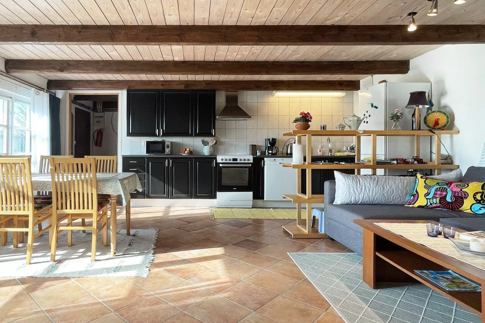 Licht vakantiehuis in Vollsjö-By Traum-Binnen