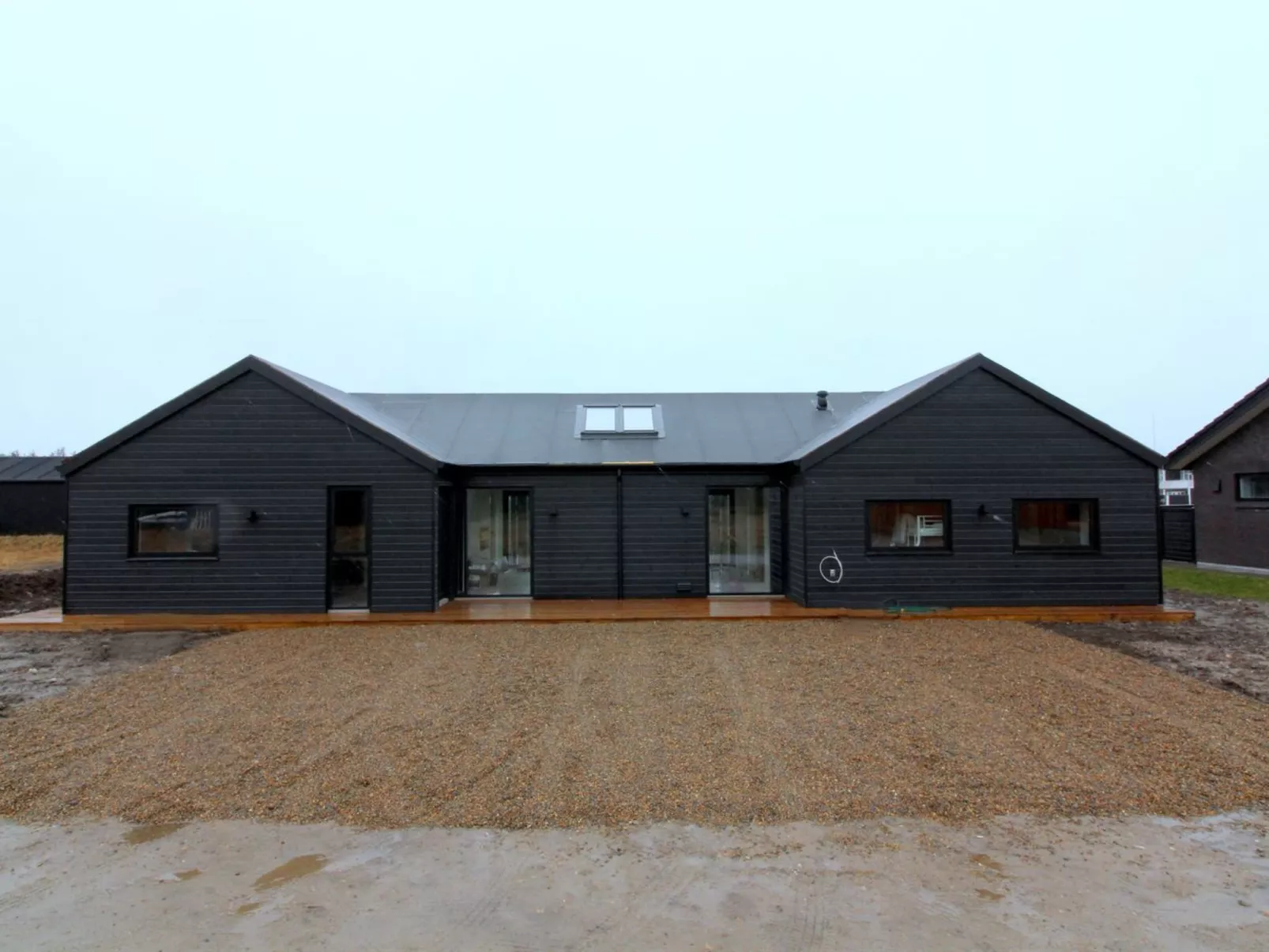 "Analine" - 950m from the sea-Buiten