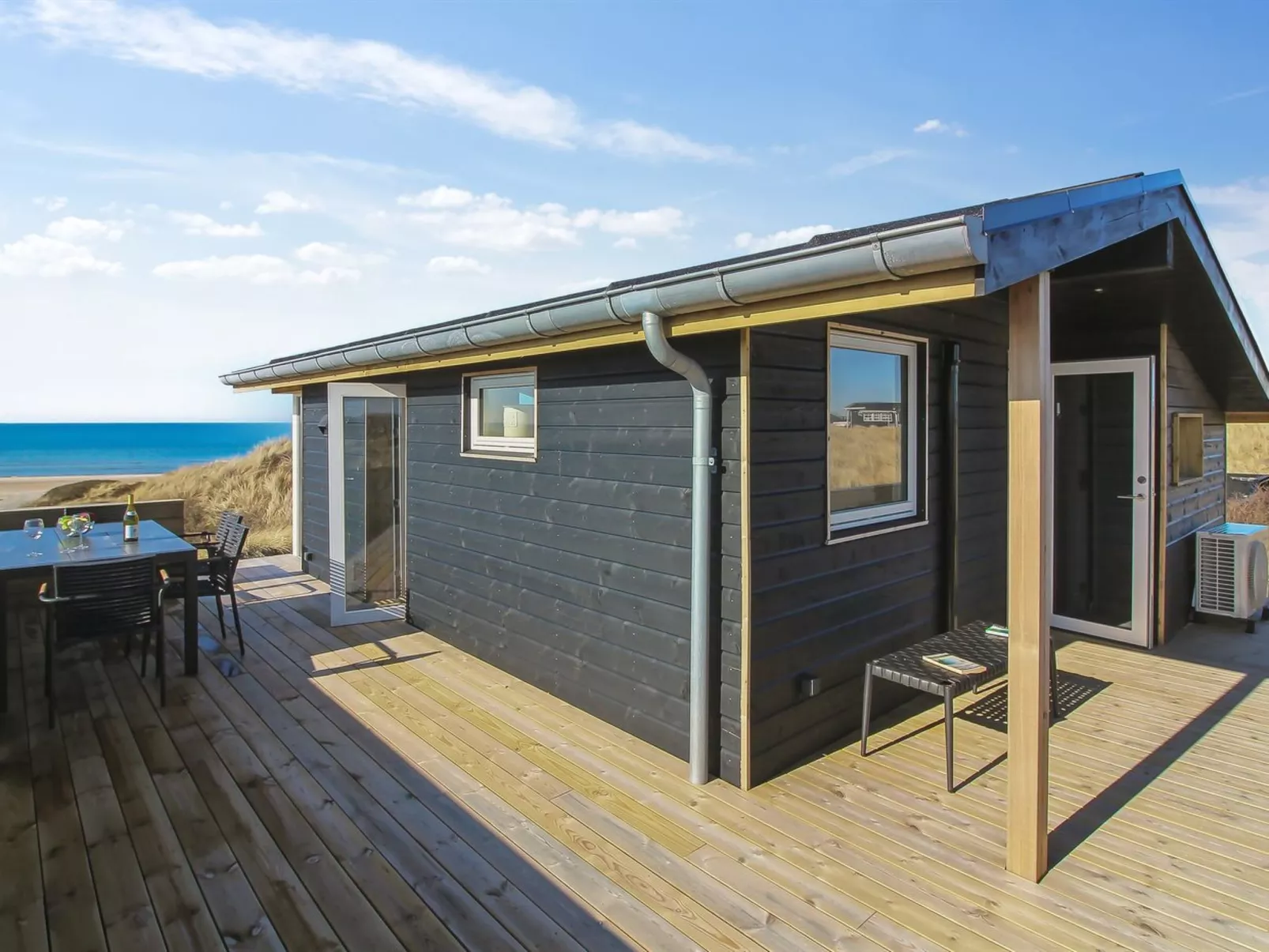 "Fatlinda" - 50m from the sea-Buiten