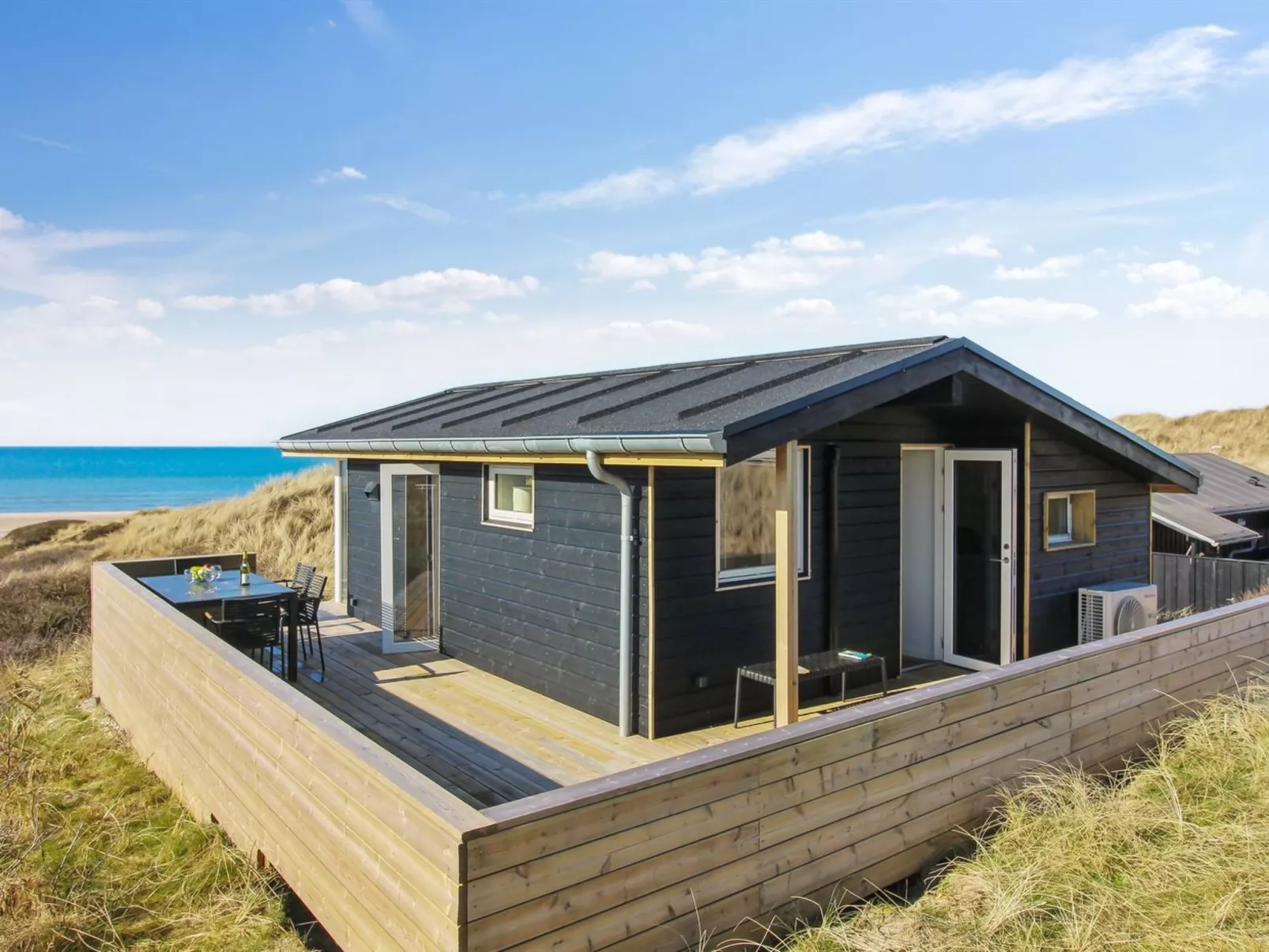 "Fatlinda" - 50m from the sea-Buiten