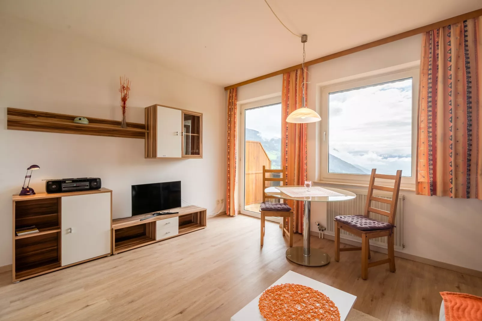 Apartment Verditz 3-Woonkamer