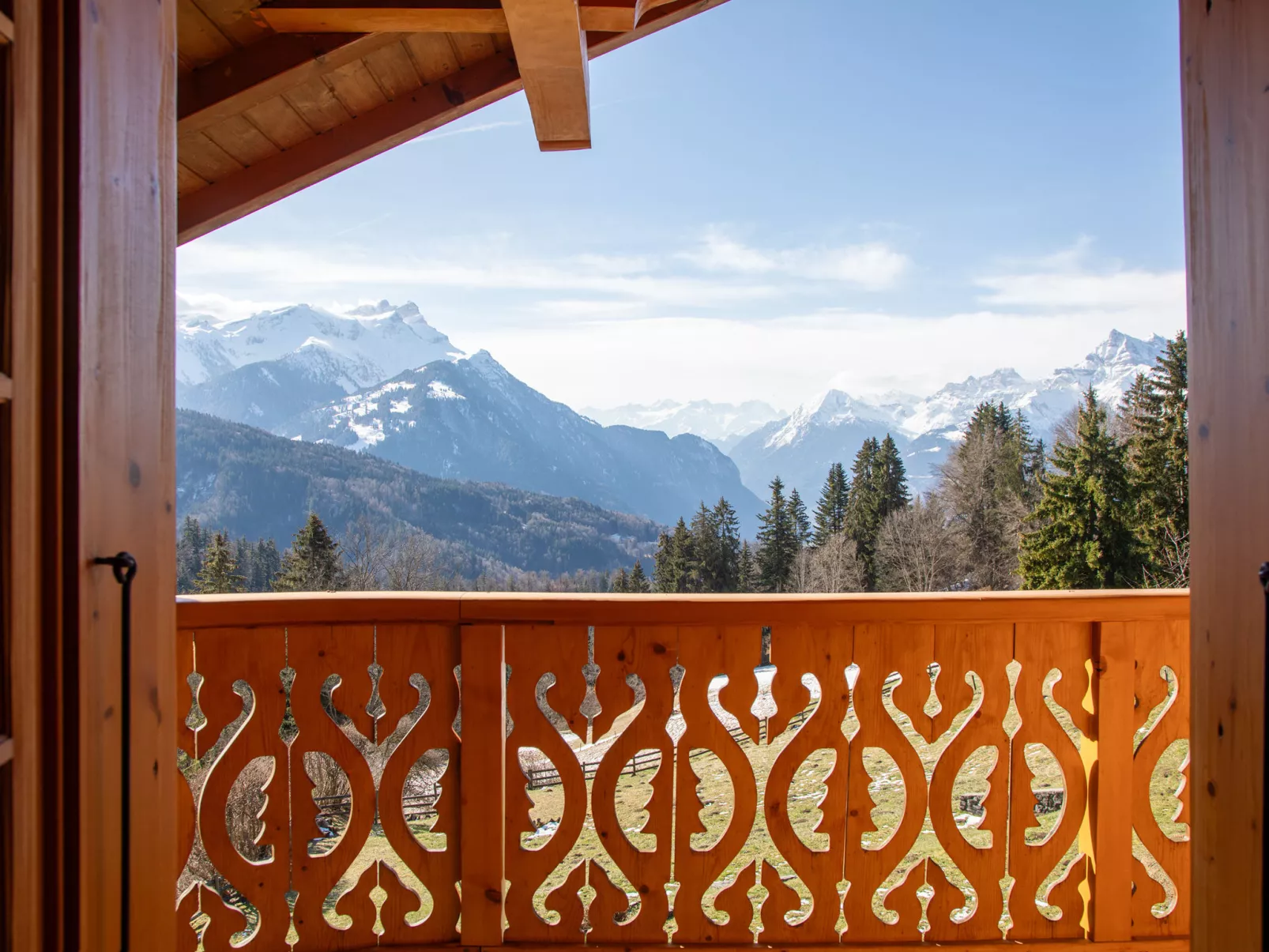 Chalet Nirvana-Buiten