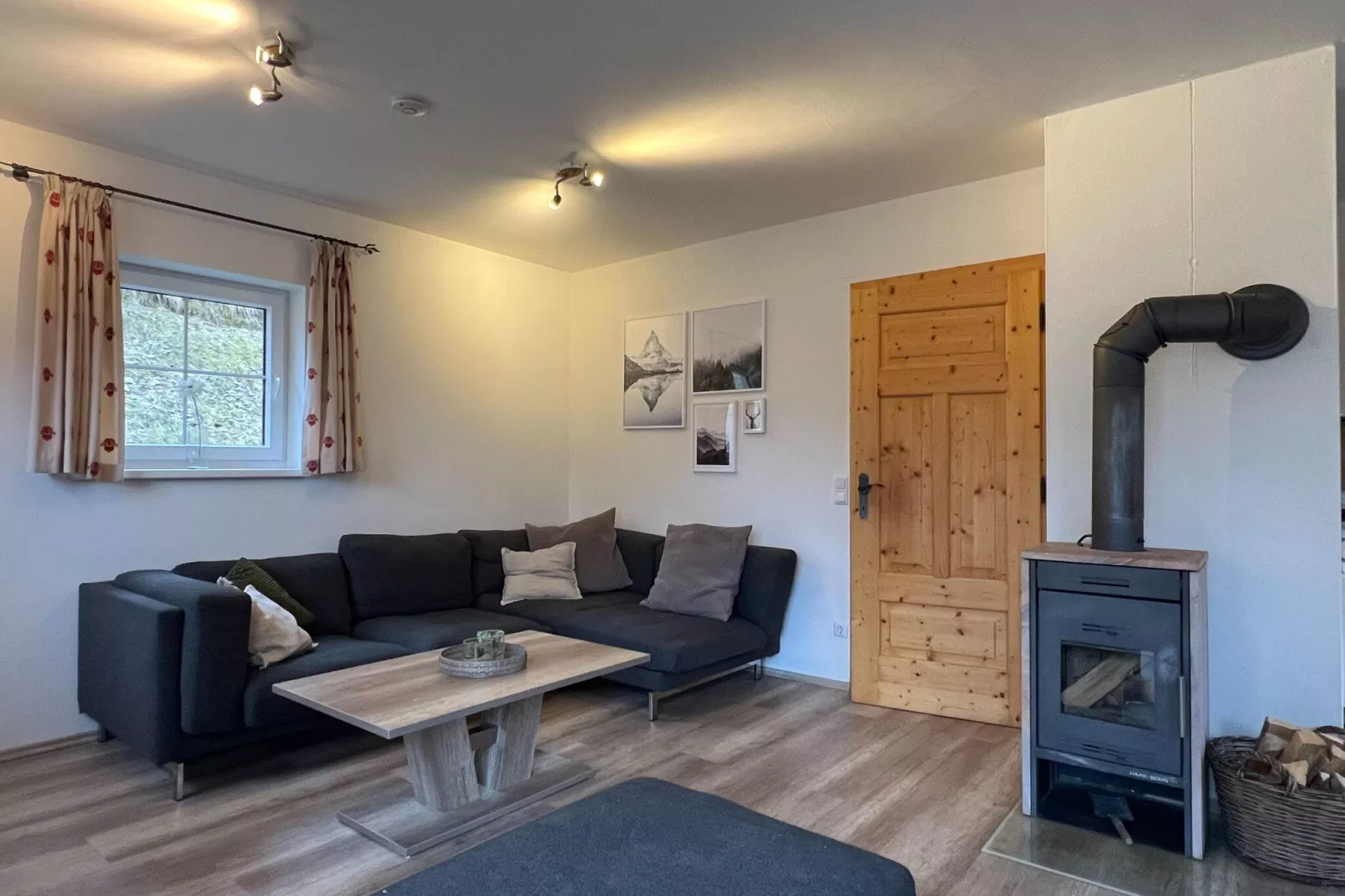 Chalet Ahorn Bad Kleinkirchheim-Woonkamer