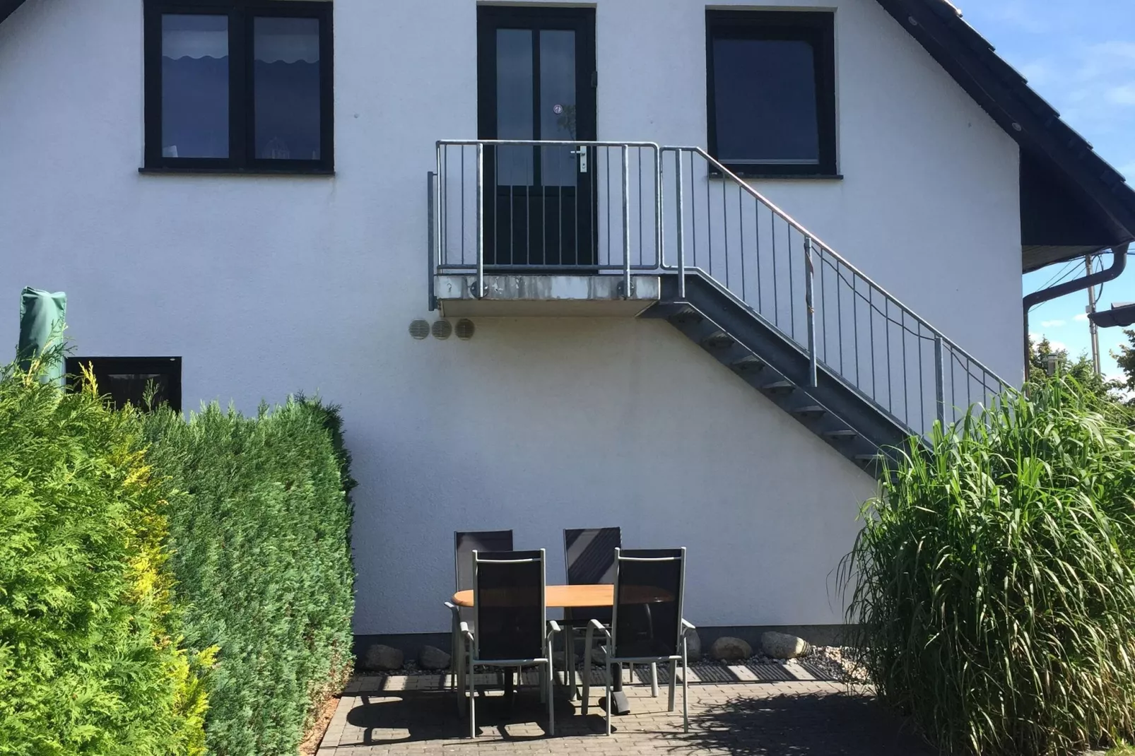 Ferienwohnung an der Ostsee in Pruchten naehe Kanalbrücke-Buitenkant zomer