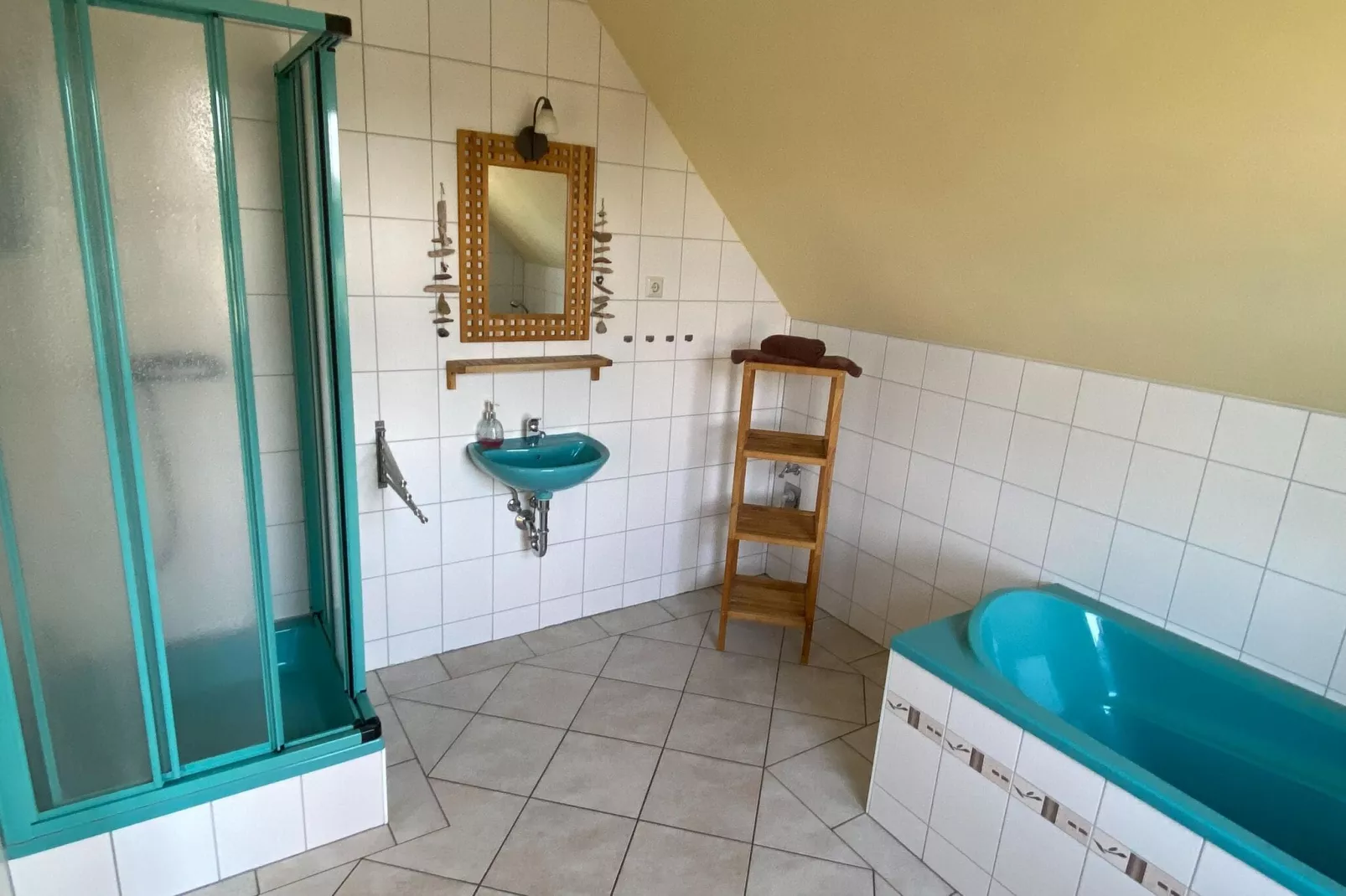 Ferienwohnung an der Ostsee in Pruchten naehe Zingst-Badkamer