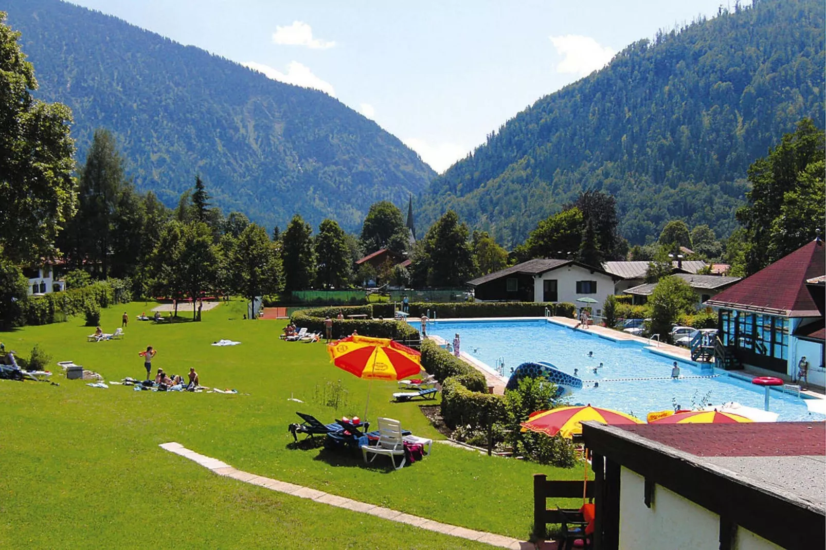 Schöne Unterkunft in den Alpen bei Bayrischzell-Gebieden zomer 1km
