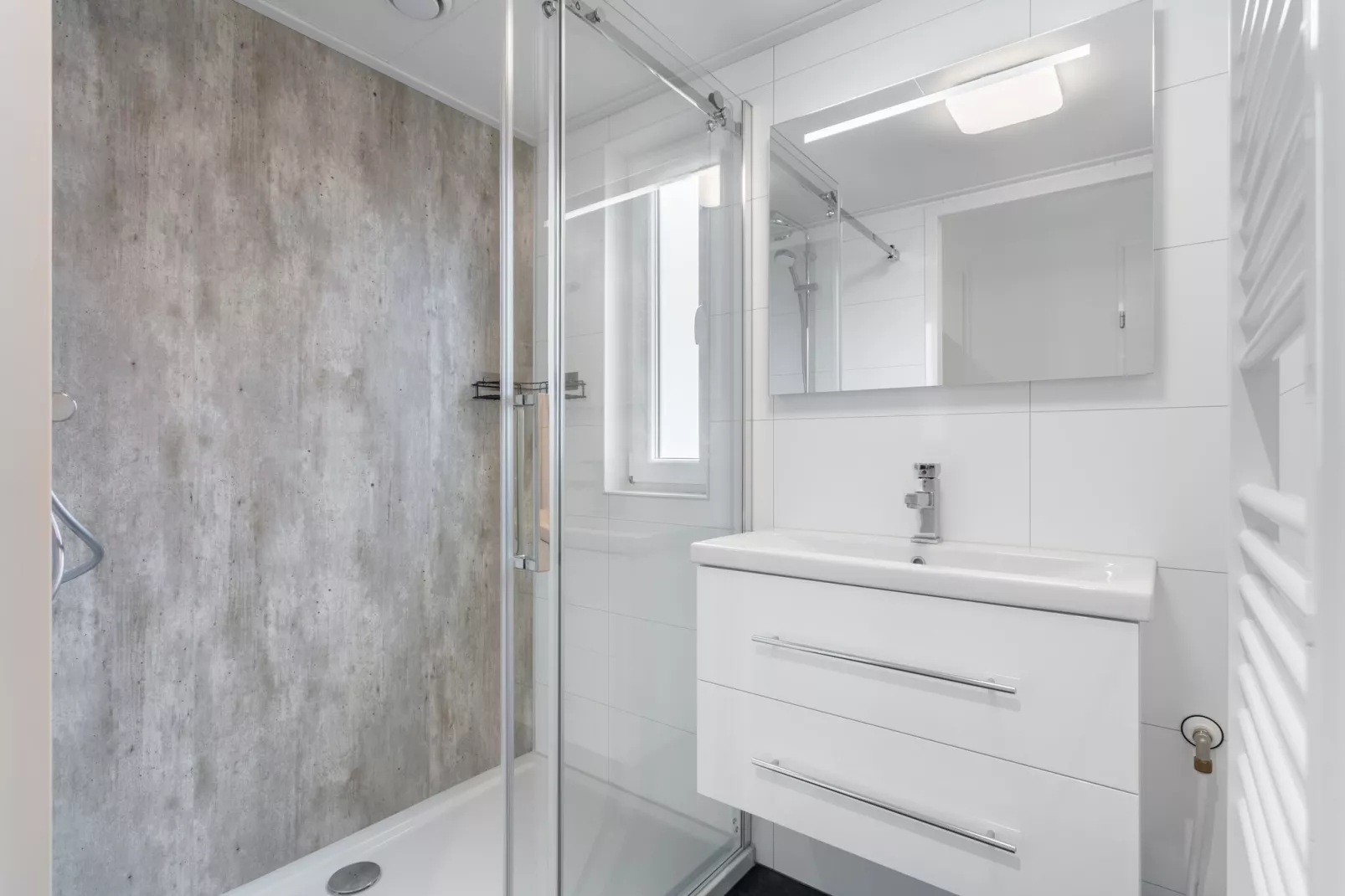 Water Resort Oosterschelde 12-Badkamer