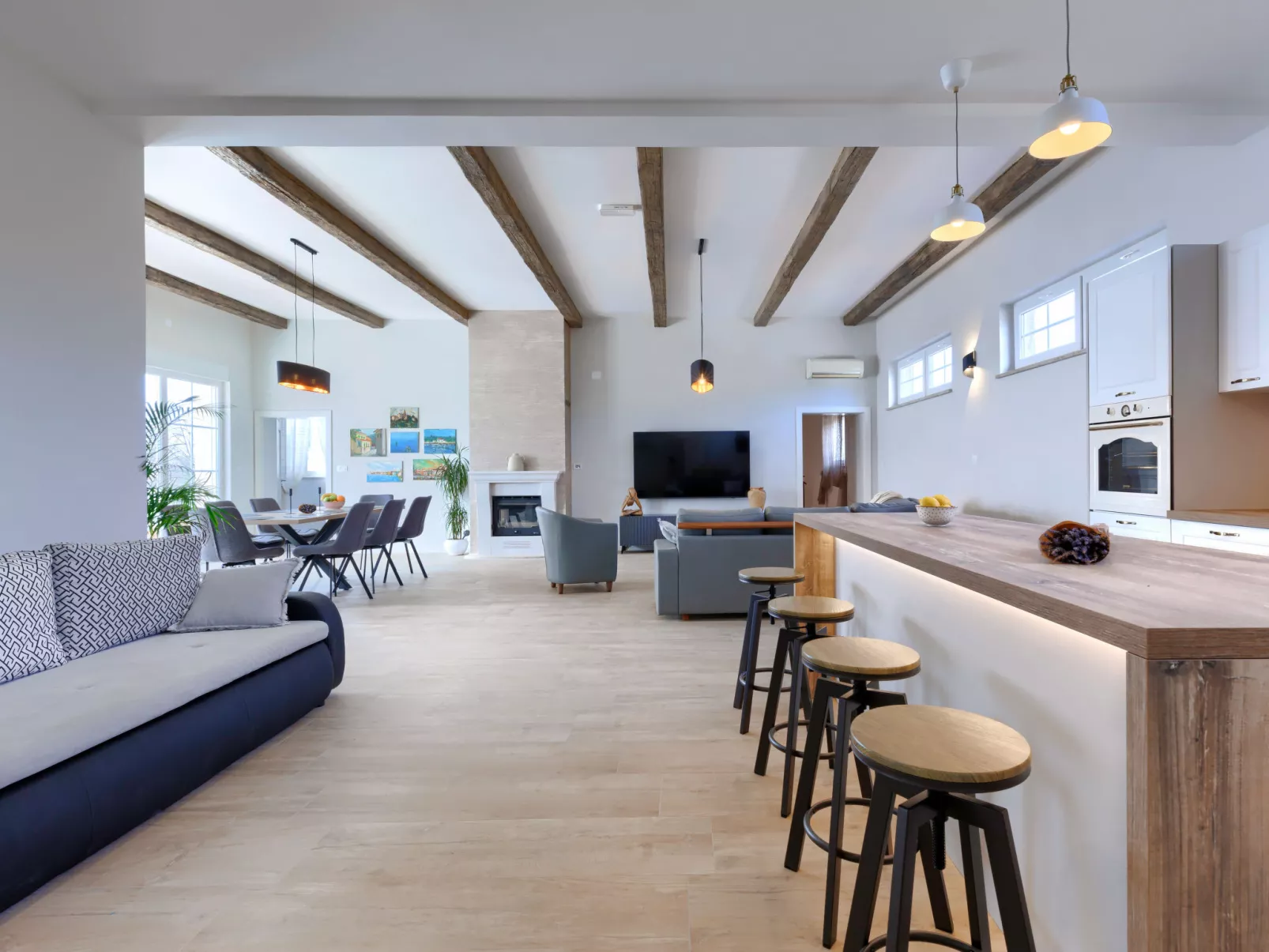 Mediterana Loft-Binnen