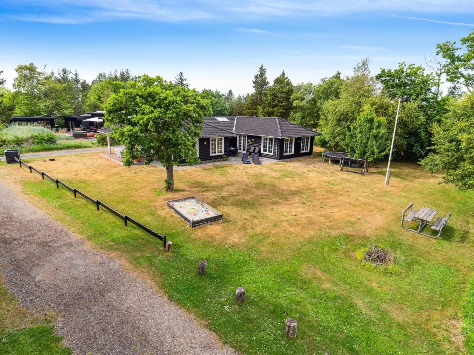 "Liisi" - 125m from the sea-Buiten