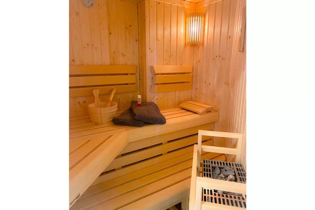 272886-Sauna