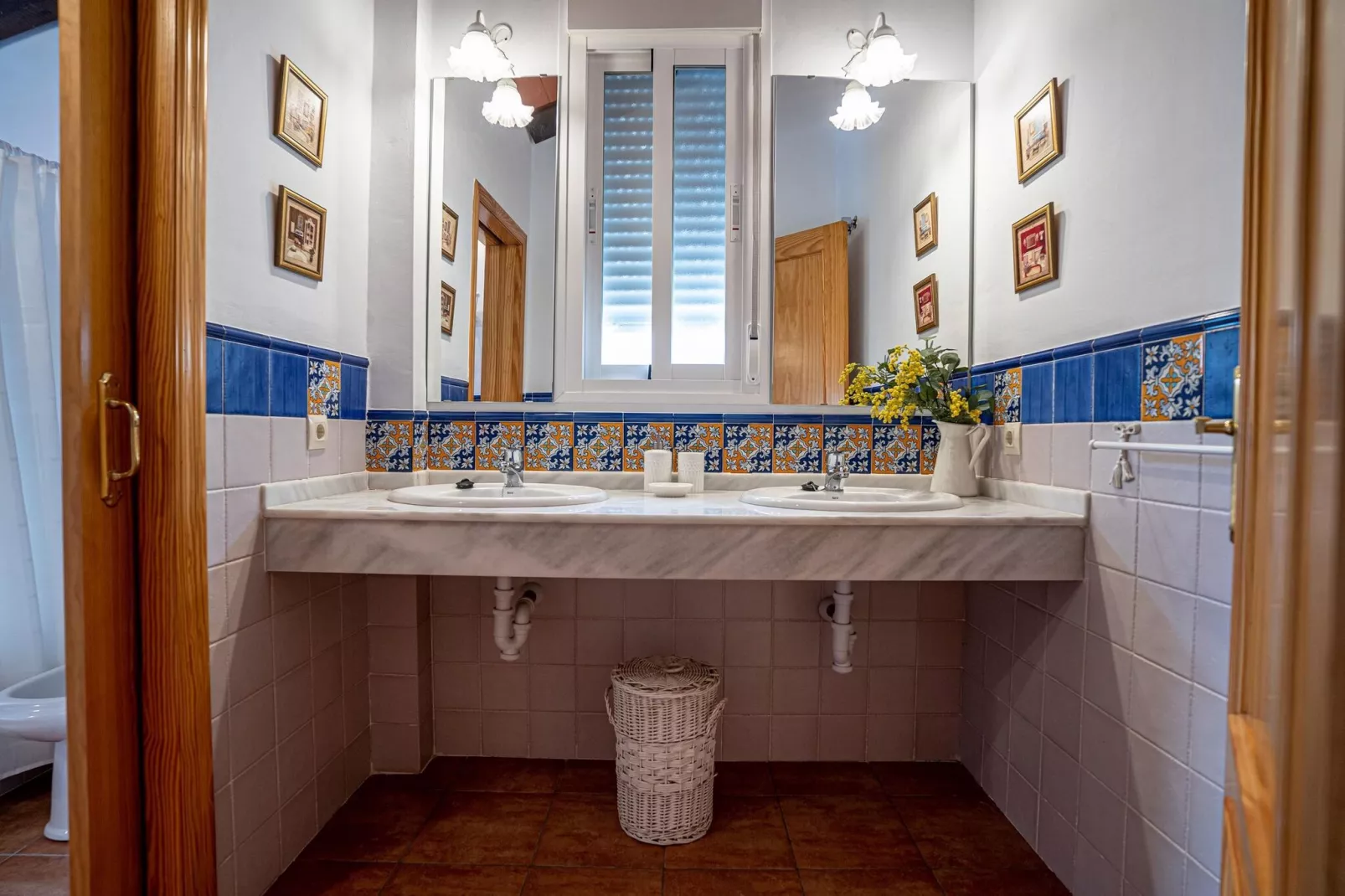 FH in las Jaras - CT 119 CO 8PAX-Badkamer