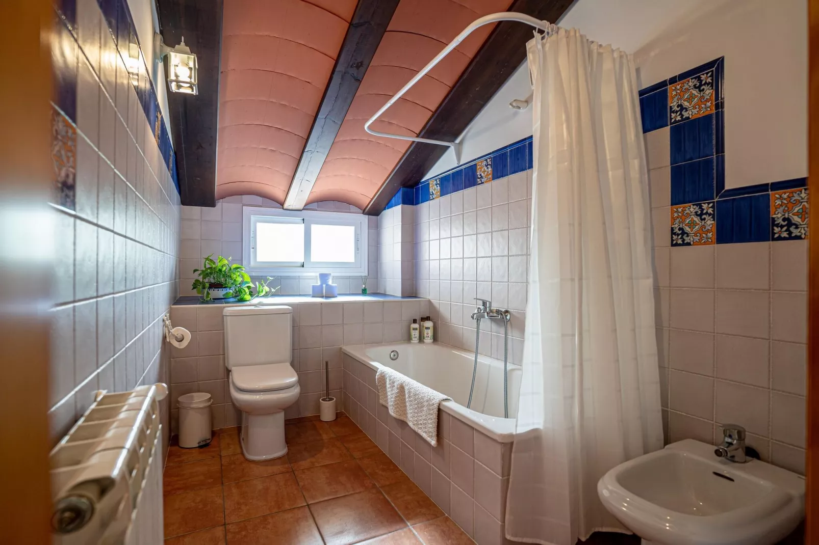 FH in las Jaras - CT 119 CO 8PAX-Badkamer