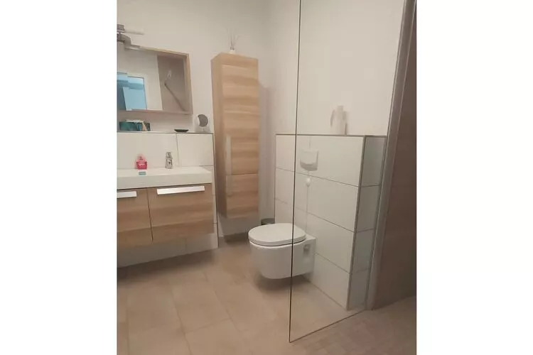 425322-Badkamer