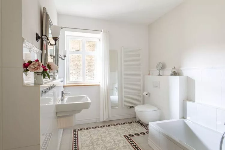394431-Badkamer