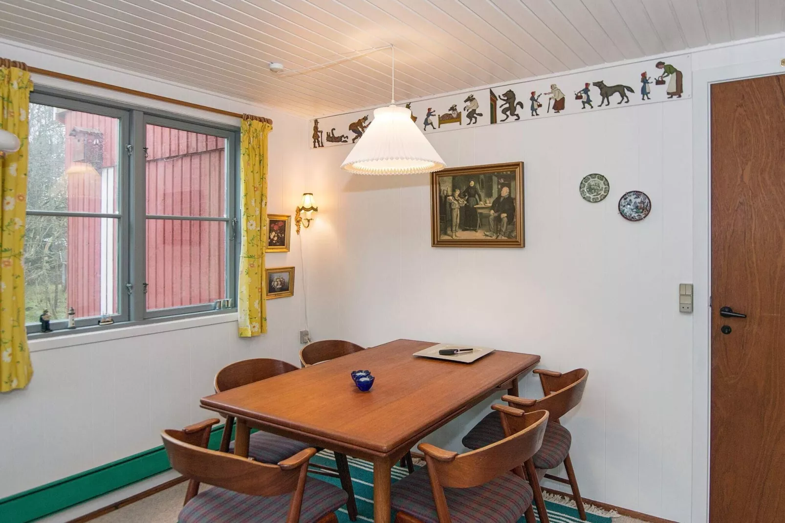 Kustcharme in Rindby-By Traum-Binnen