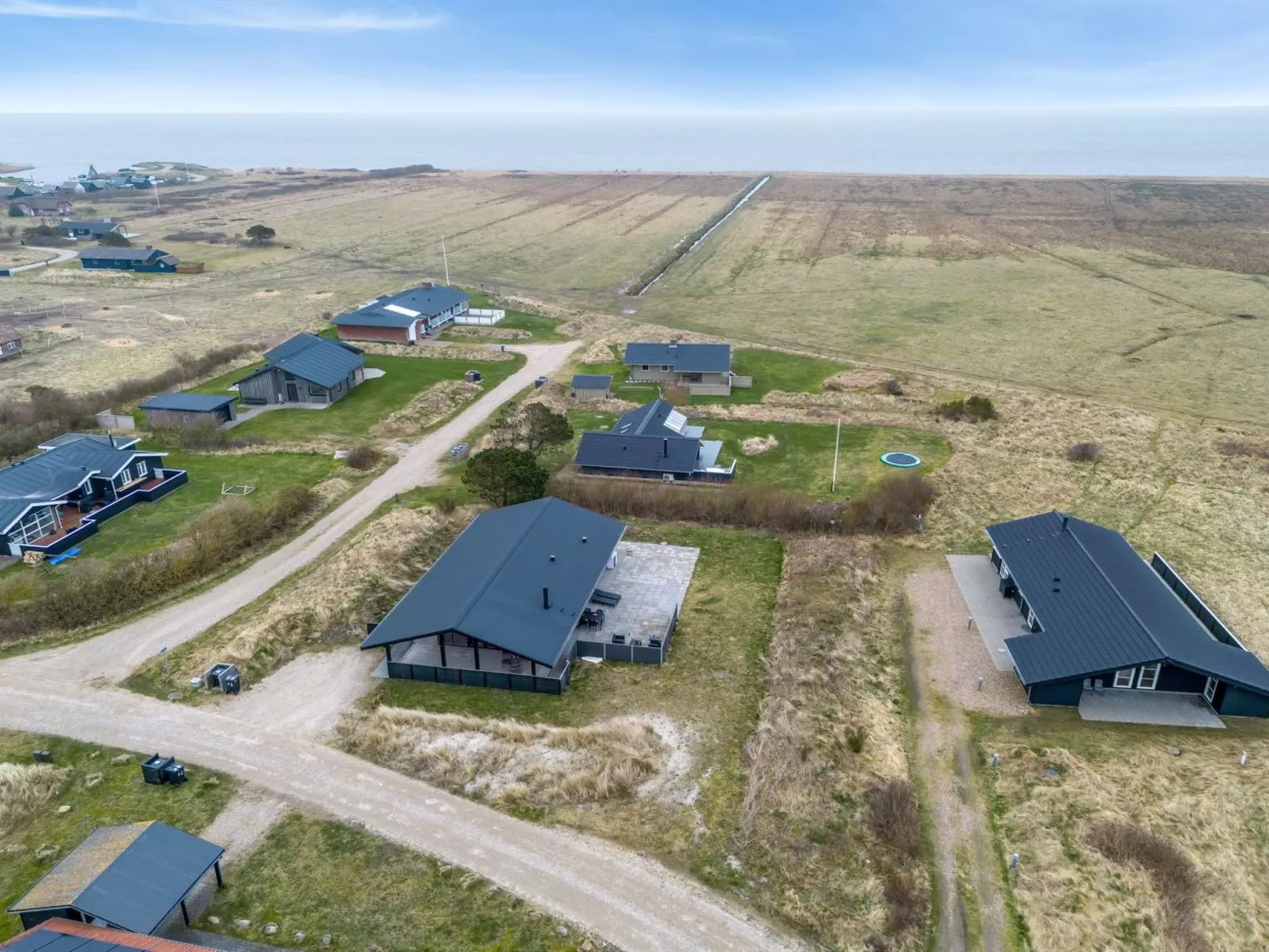 "Dorrit" - 1.2km from the sea-Buiten