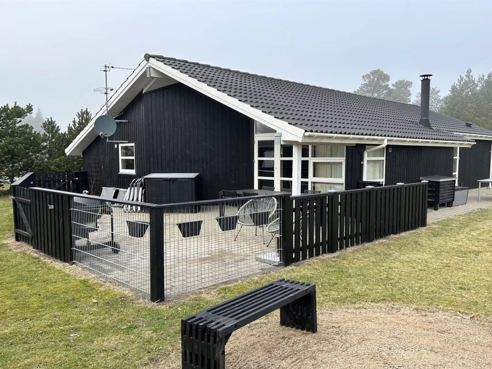 "Rekke" - 300m to the inlet-Buiten