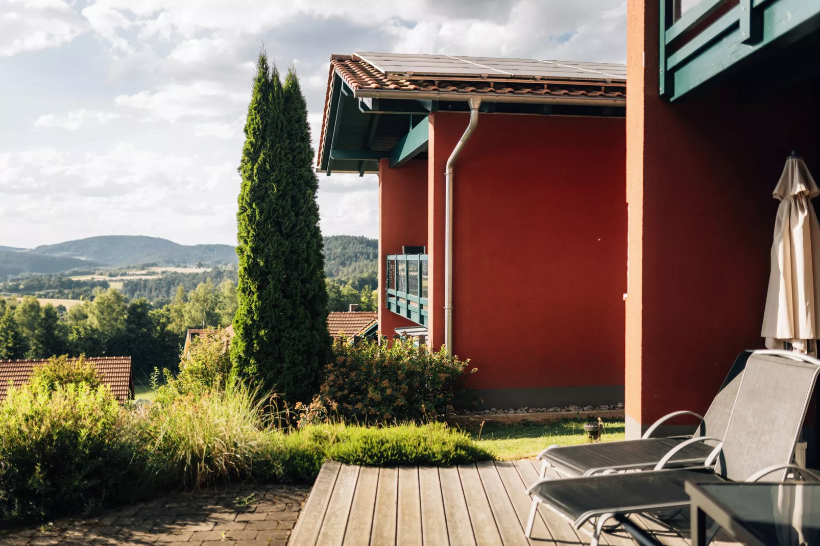 Vakantiehuis met sauna en whirlpool-Terrasbalkon