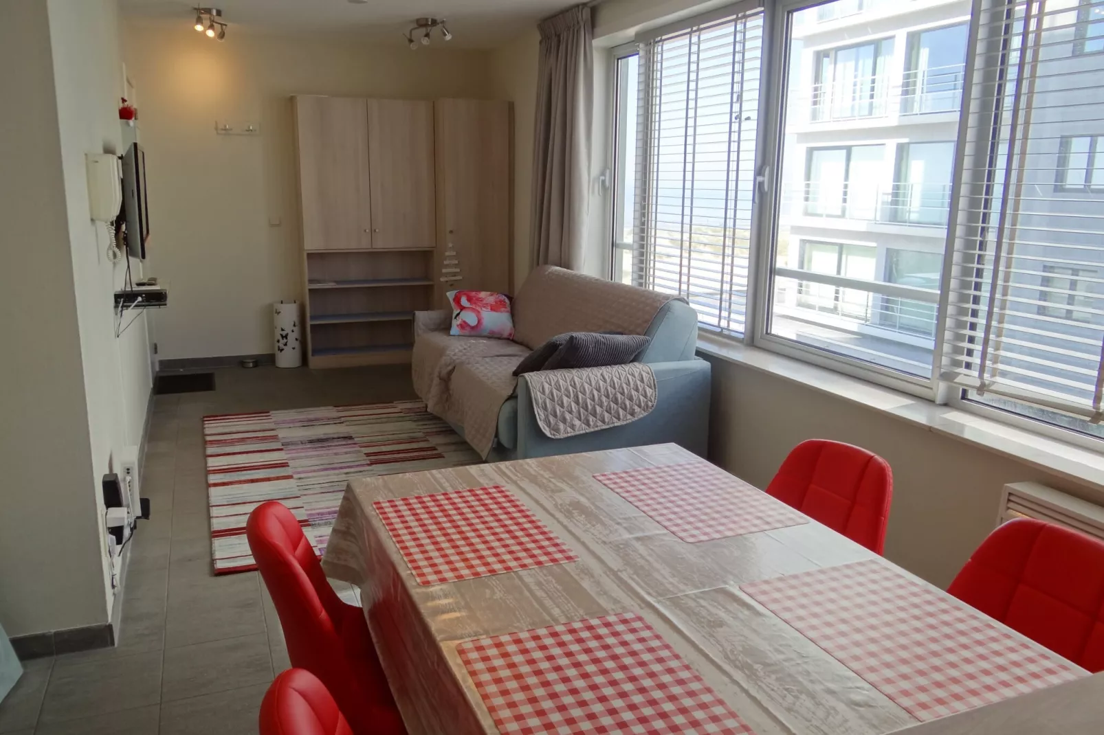GOUNOD 0203GAR-Eetkamer