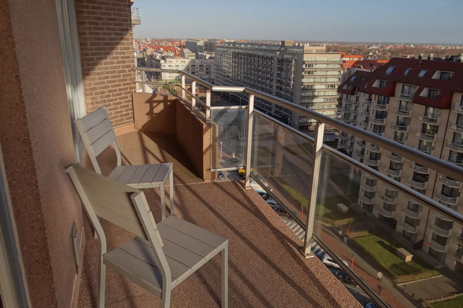 SCORPIO BI 1201GAR-Terrasbalkon