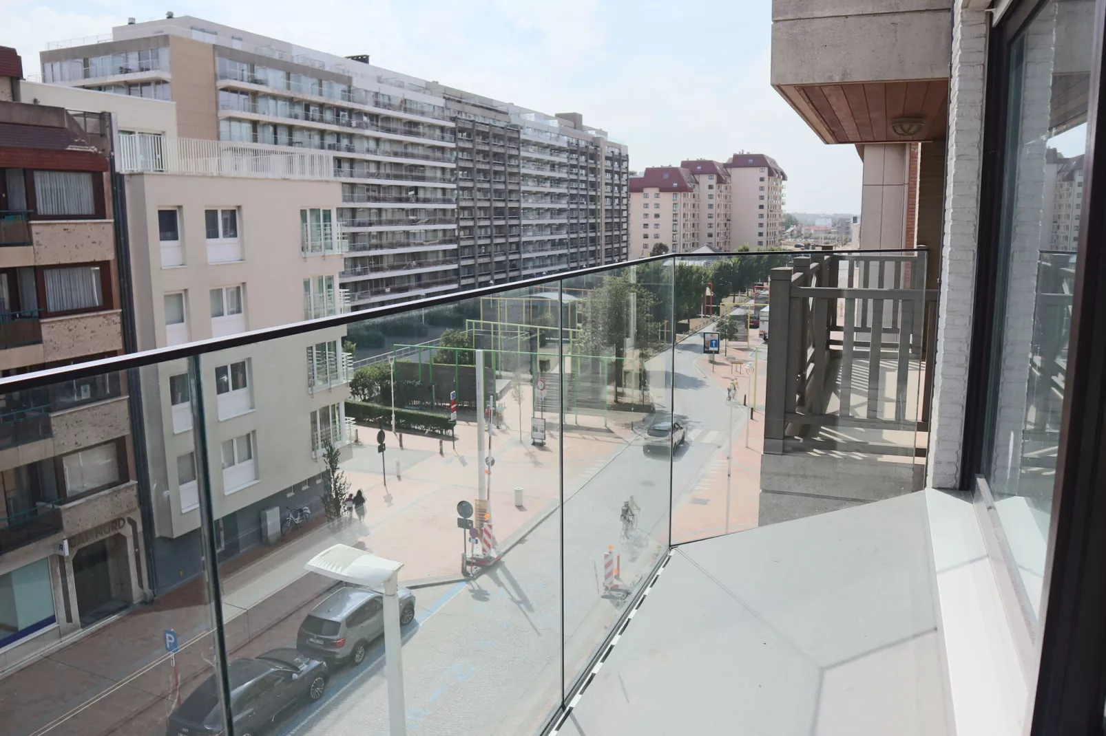 AMBASSADE C-Terrasbalkon