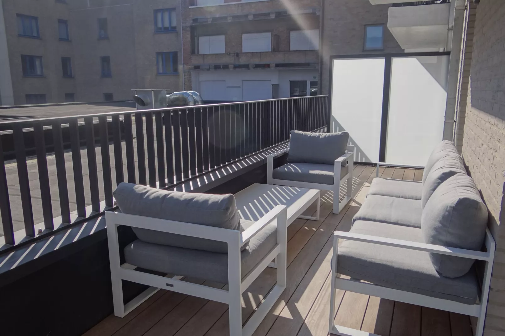 LECTUS VI 0101GAR-Terrasbalkon