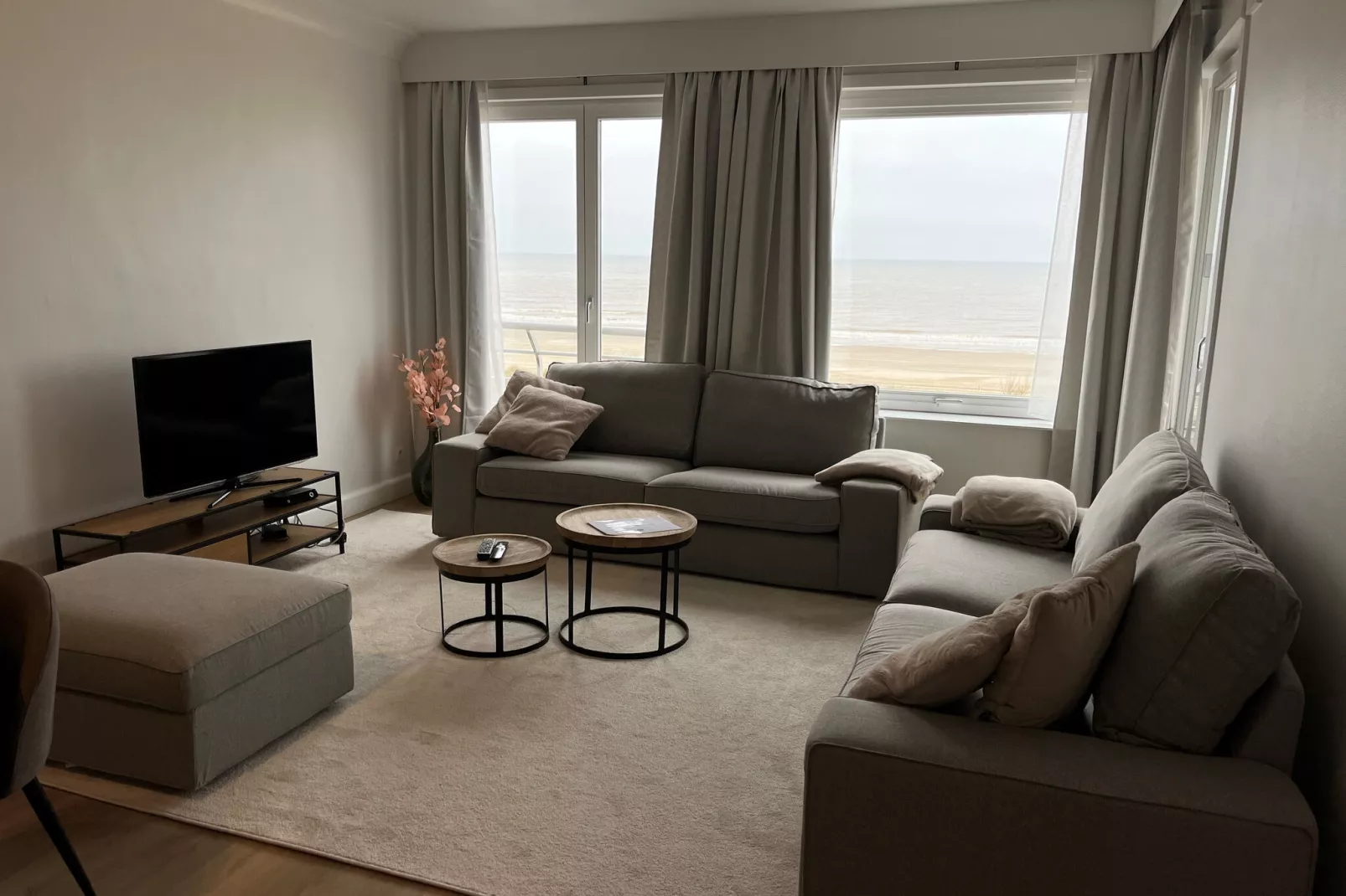 STRAND PALACE 0102PK-Woonkamer