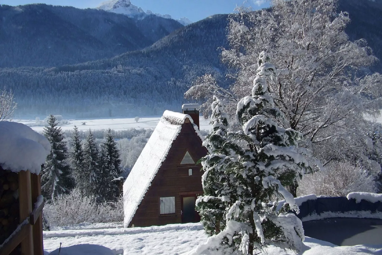 Ferienhaus Jenig-Exterieur winter