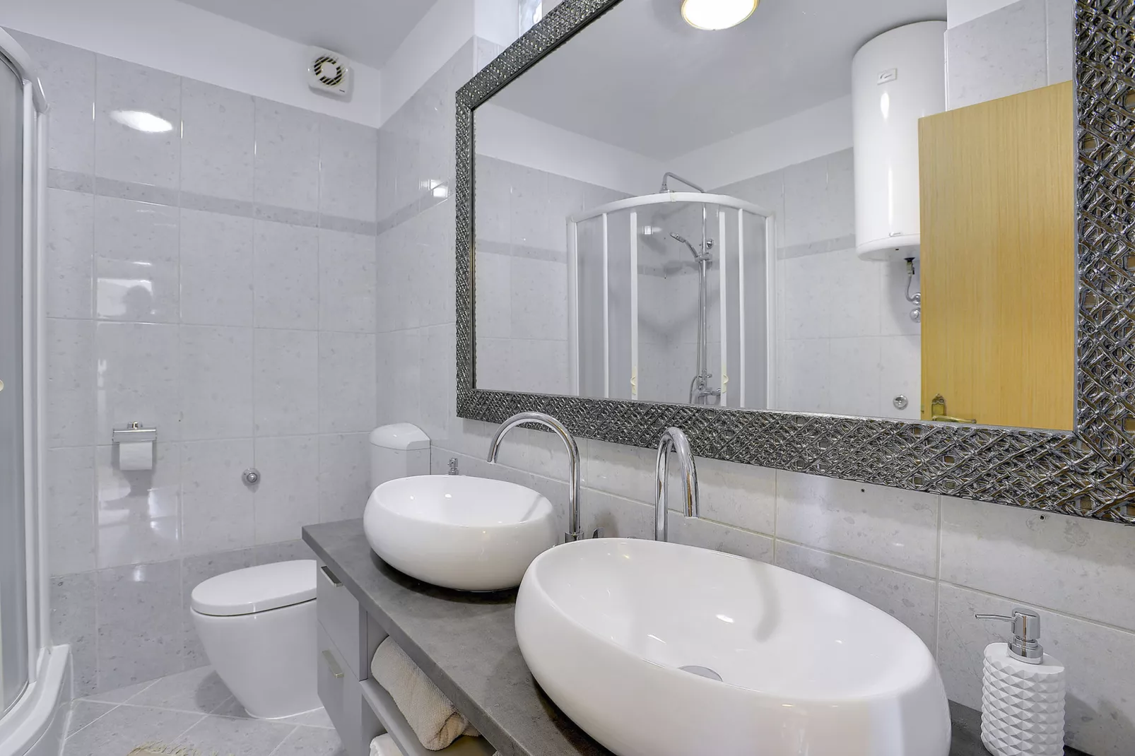 Casa Surida Falu-Badkamer
