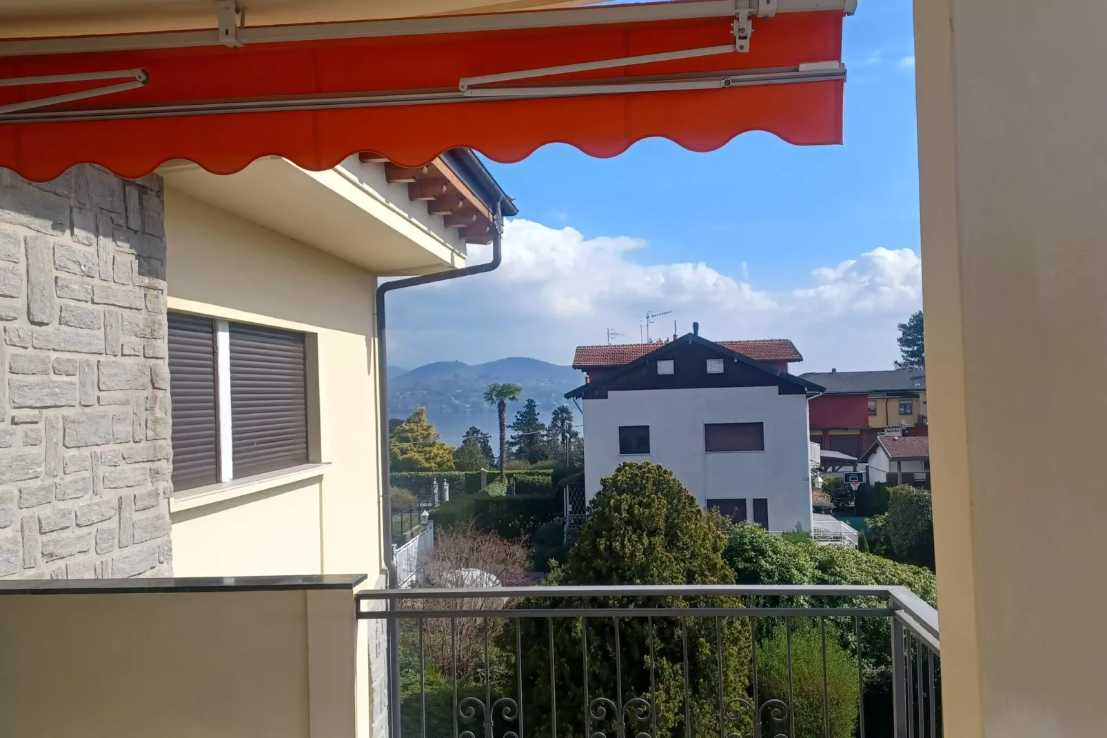 Castagnola-Terrasbalkon