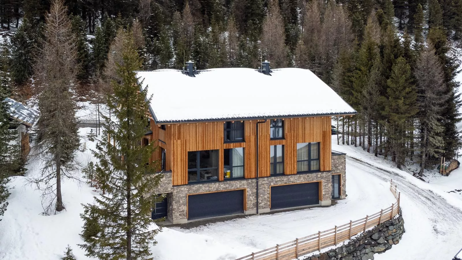 Turrach Lodge-Exterieur winter