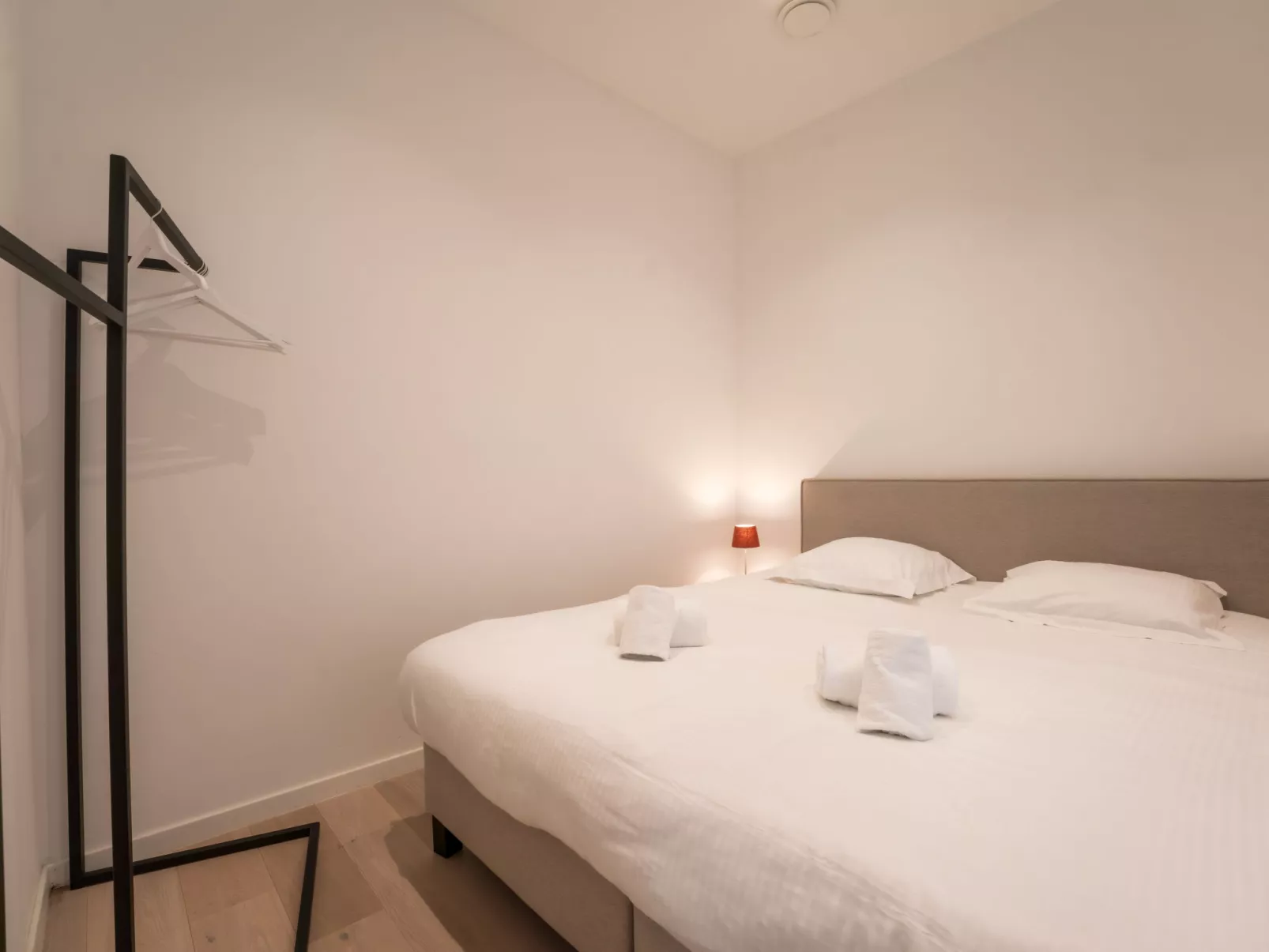 Historical and spacious "La Tourelle I"-Binnen