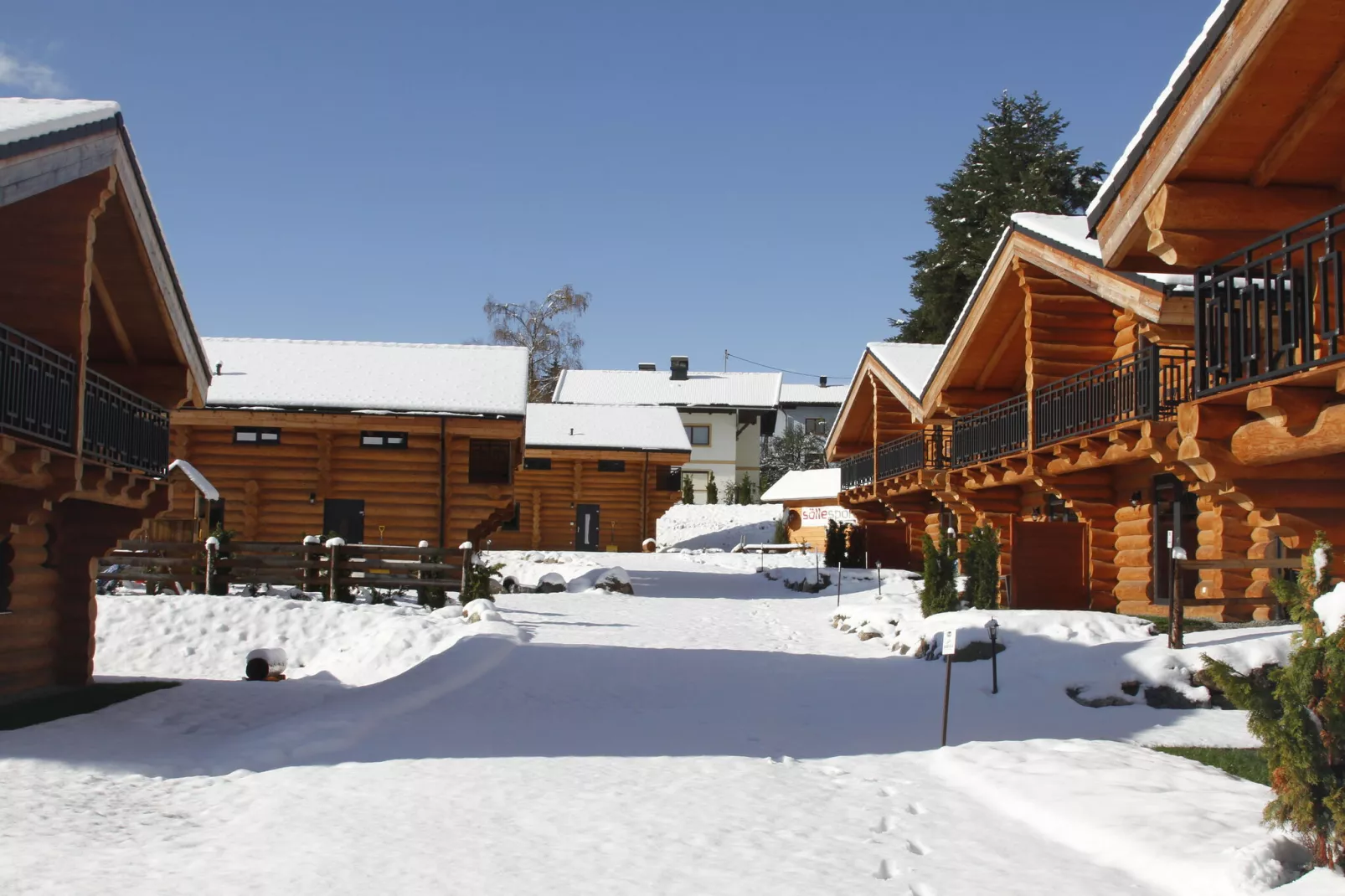 Clofers Leisure Lodges Jenig-Exterieur winter