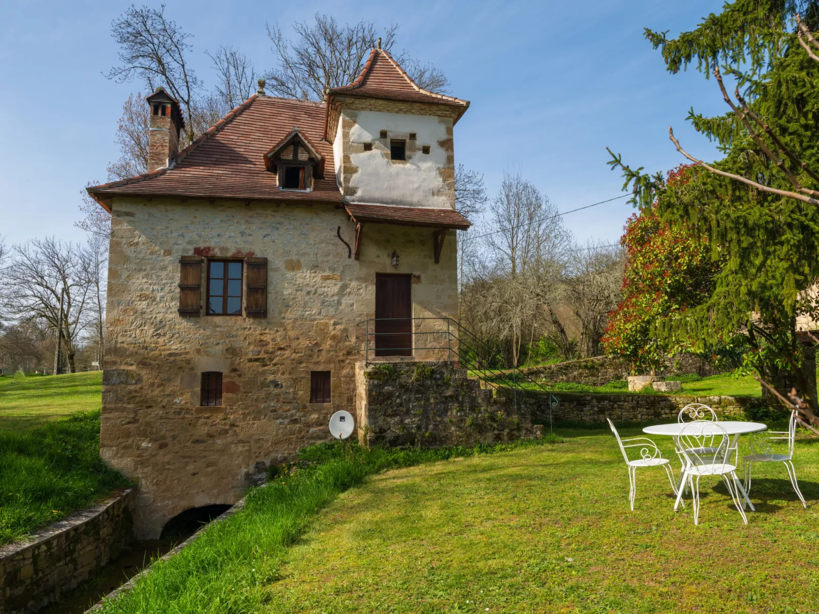 Le Moulin (ONS400)