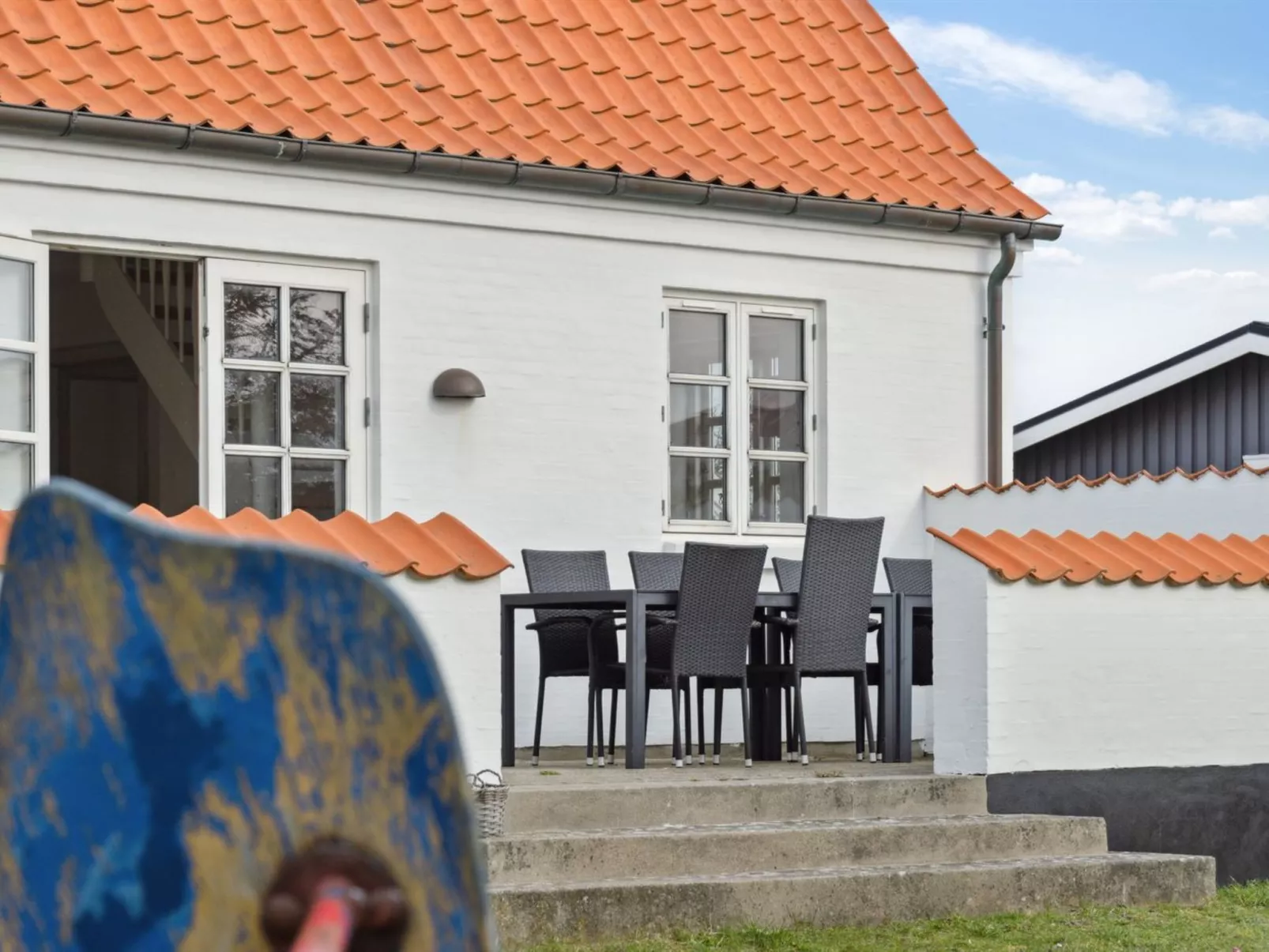 "Birtir" - 200m from the sea-Buiten