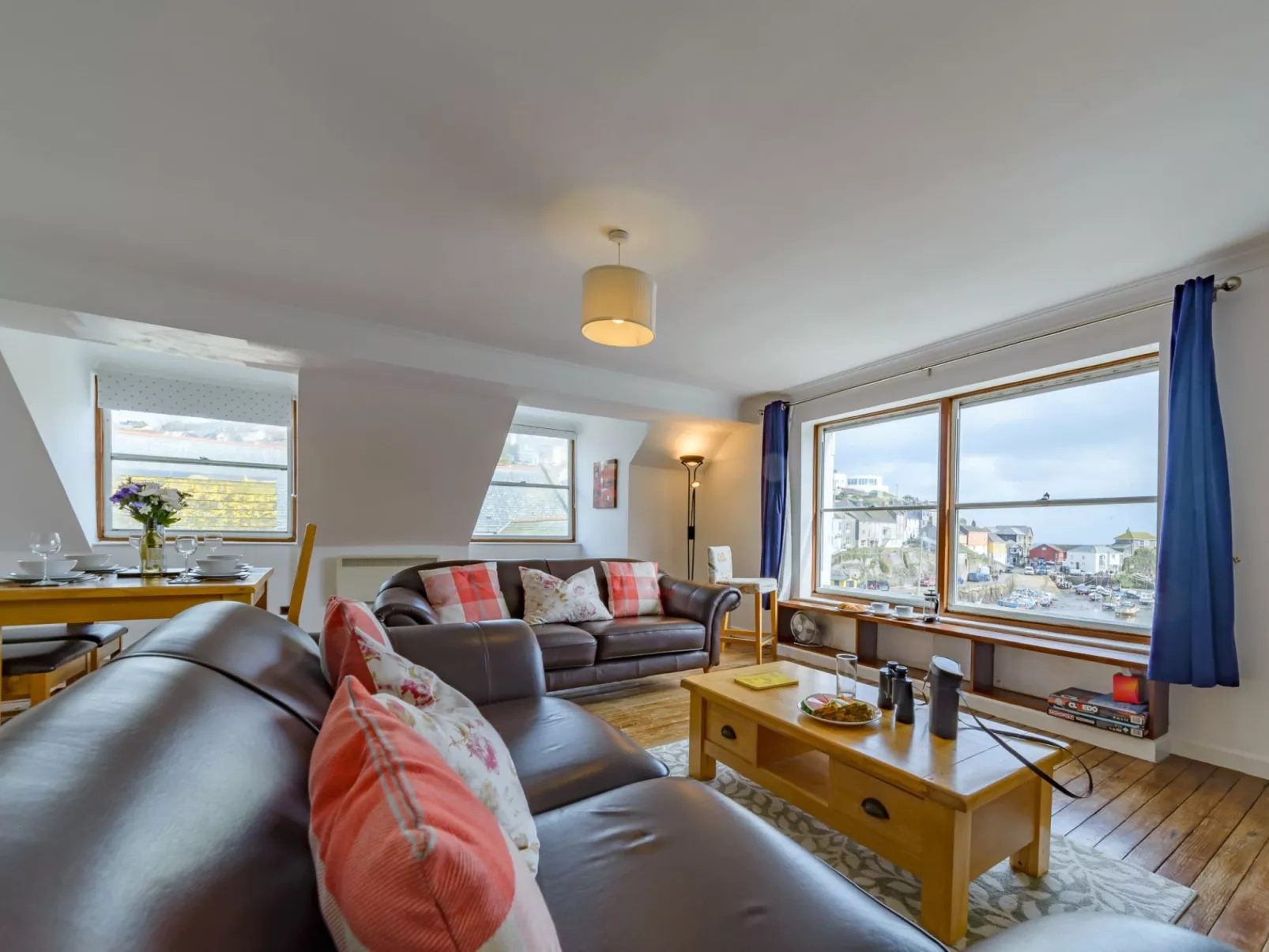 Harbour Penthouse-Binnen