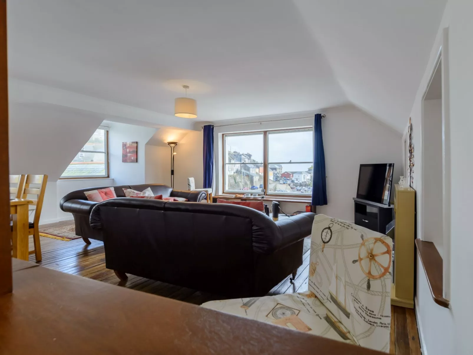 Harbour Penthouse-Binnen