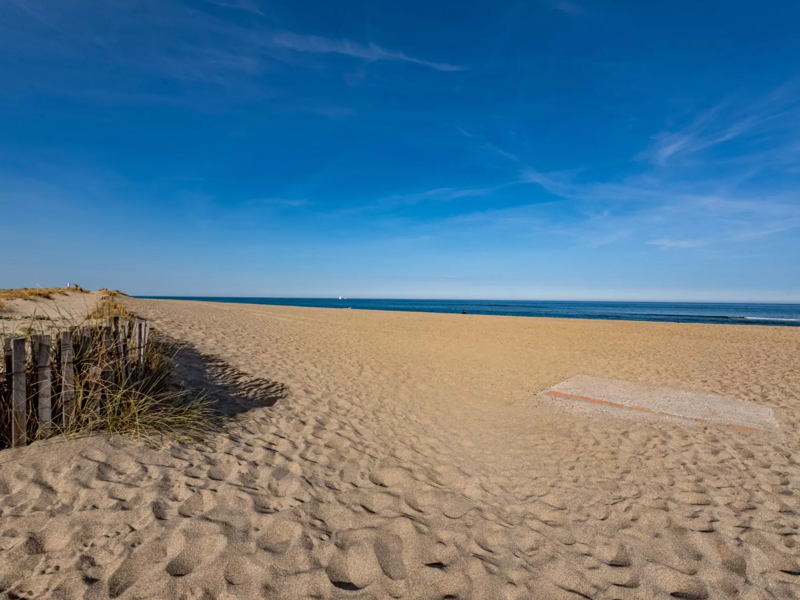 Front de Mer-Buiten