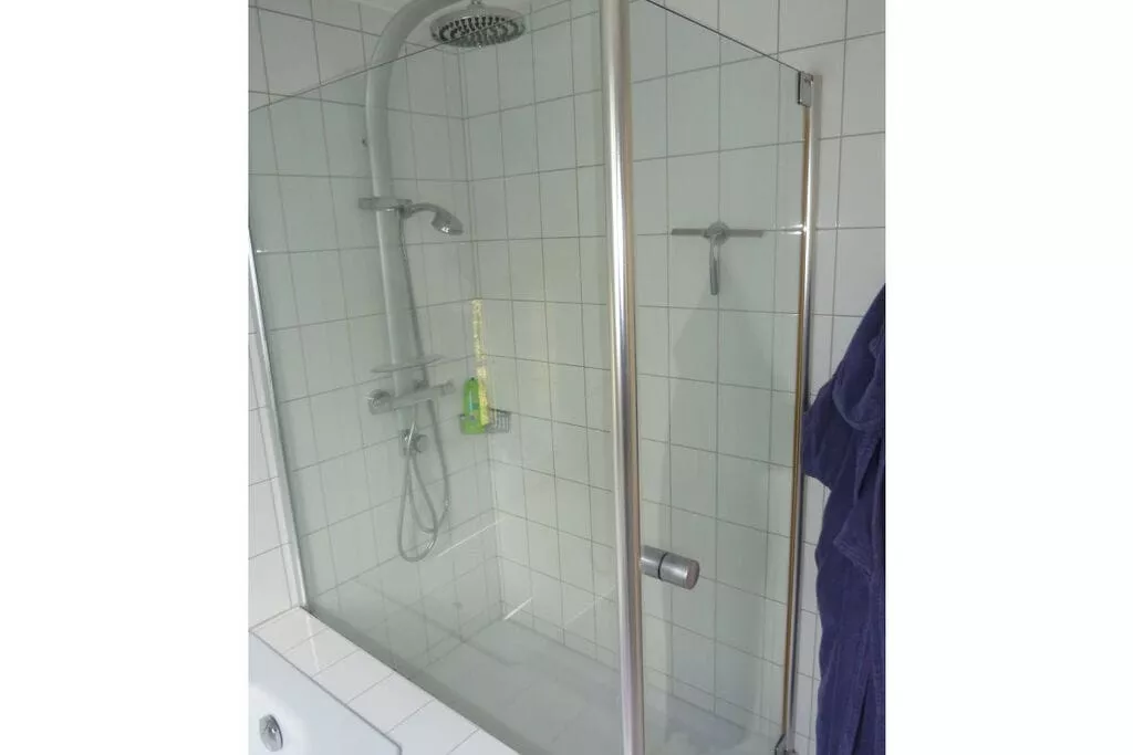 221088-Badkamer