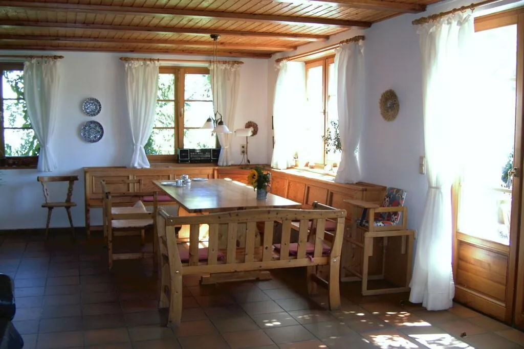 18511-Eetkamer