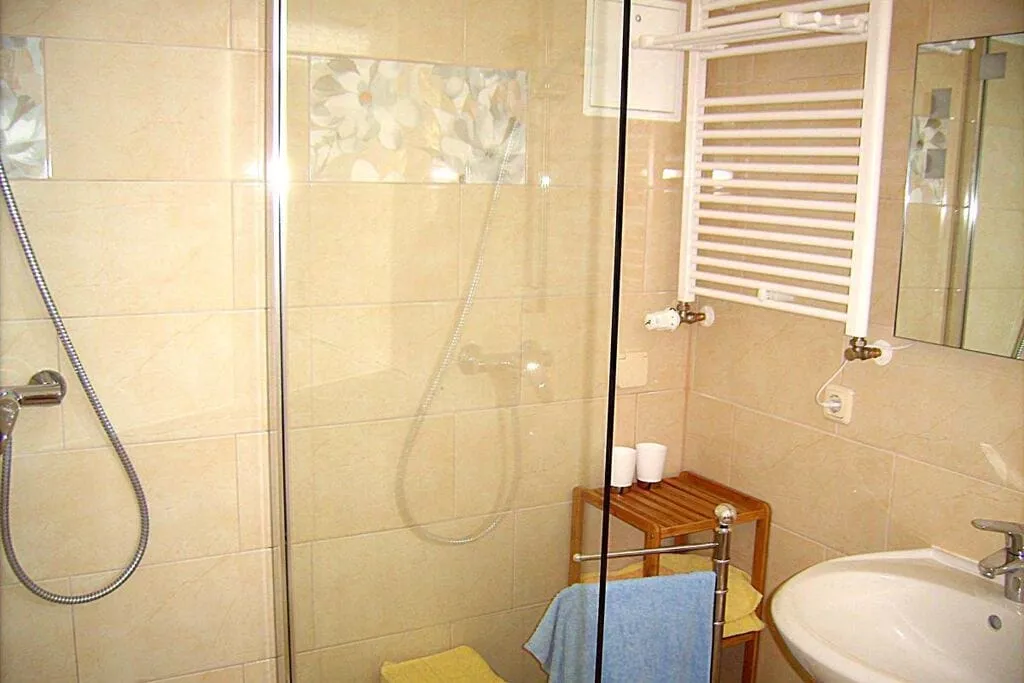 52353-Badkamer